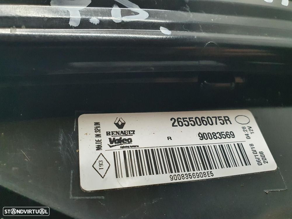 FAROLIM TRASEIRO DIREITO RENAULT MEGANE IV FASTBACK 2019 -265506075R - 2