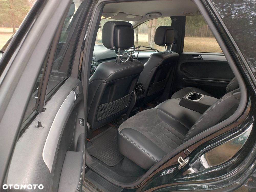 Mercedes-Benz ML - 29
