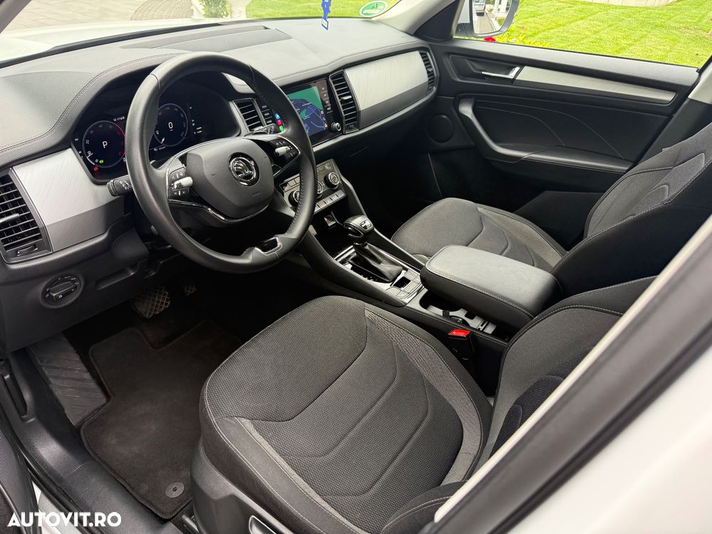 Skoda Karoq 2.0 TDI DSG Tour - 7