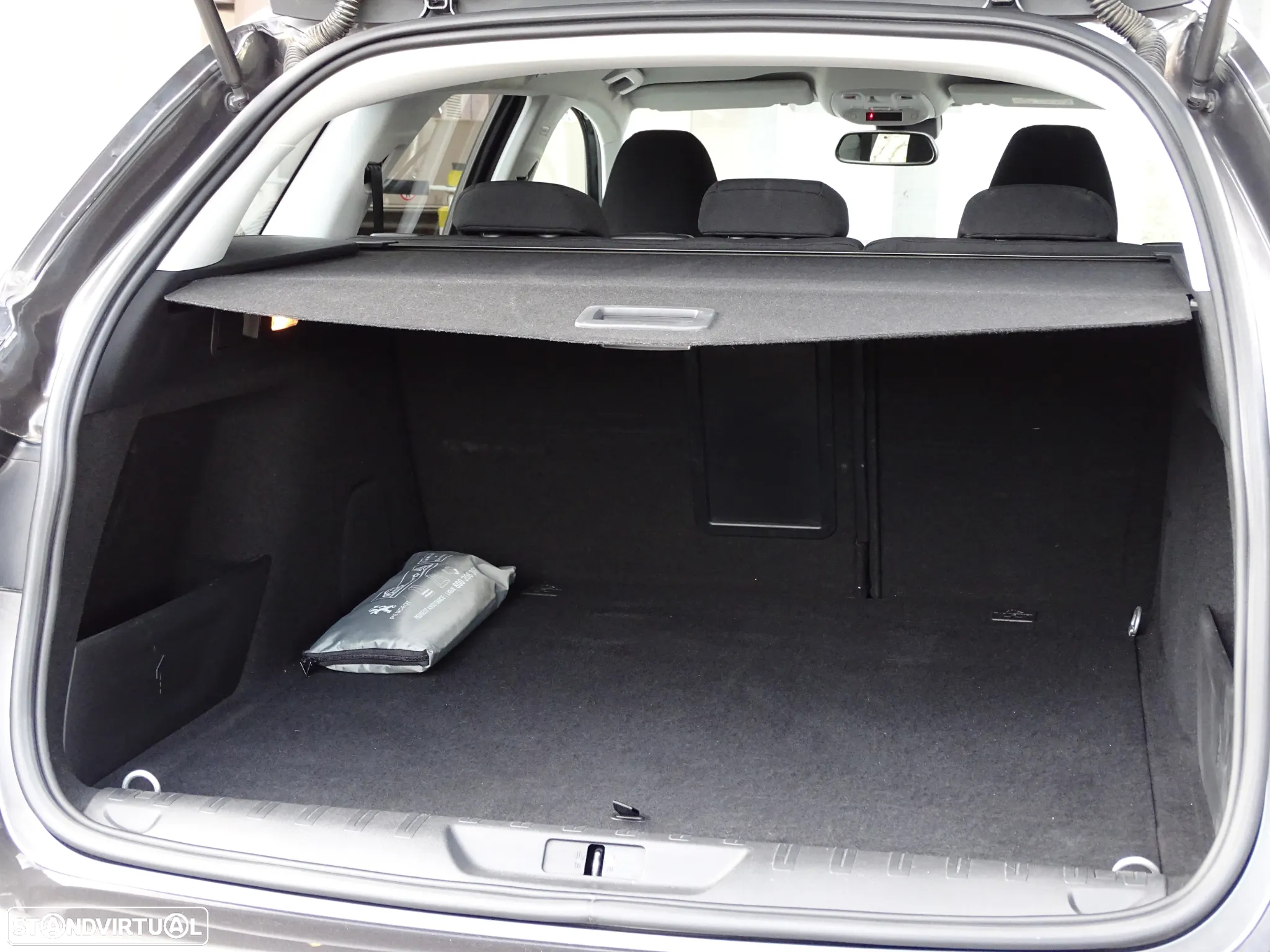 Peugeot 308 SW 1.5 BlueHDi Style - 35