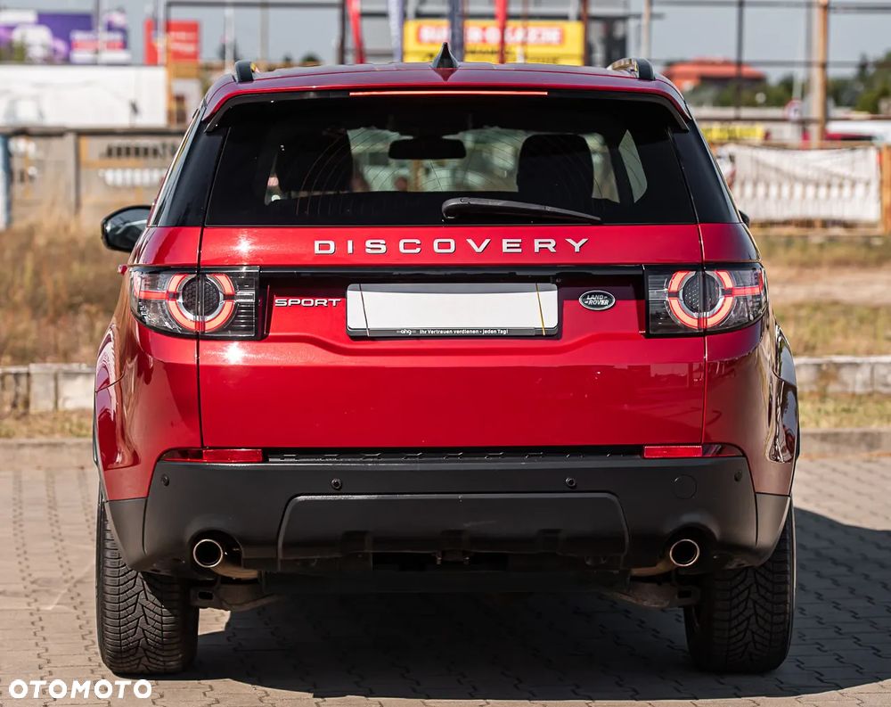 Land Rover Discovery Sport - 11