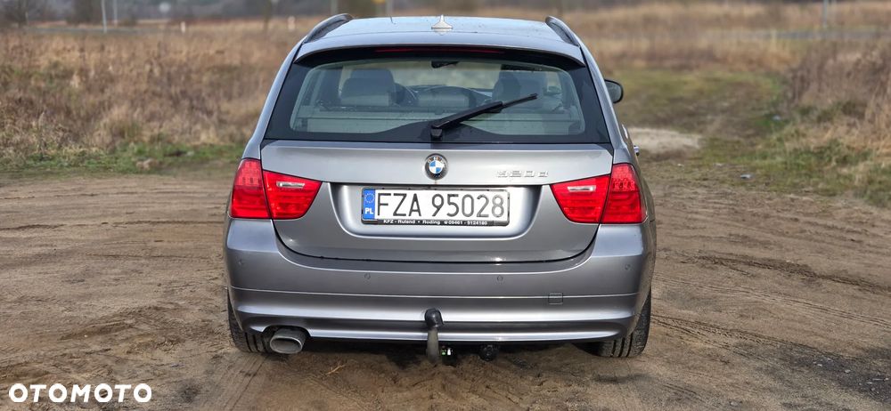 BMW Seria 3 320d - 5