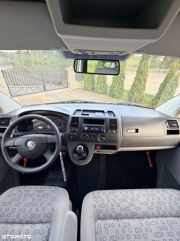 Volkswagen Transporter - 3