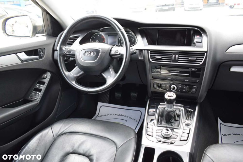 Audi A4 Avant - 25