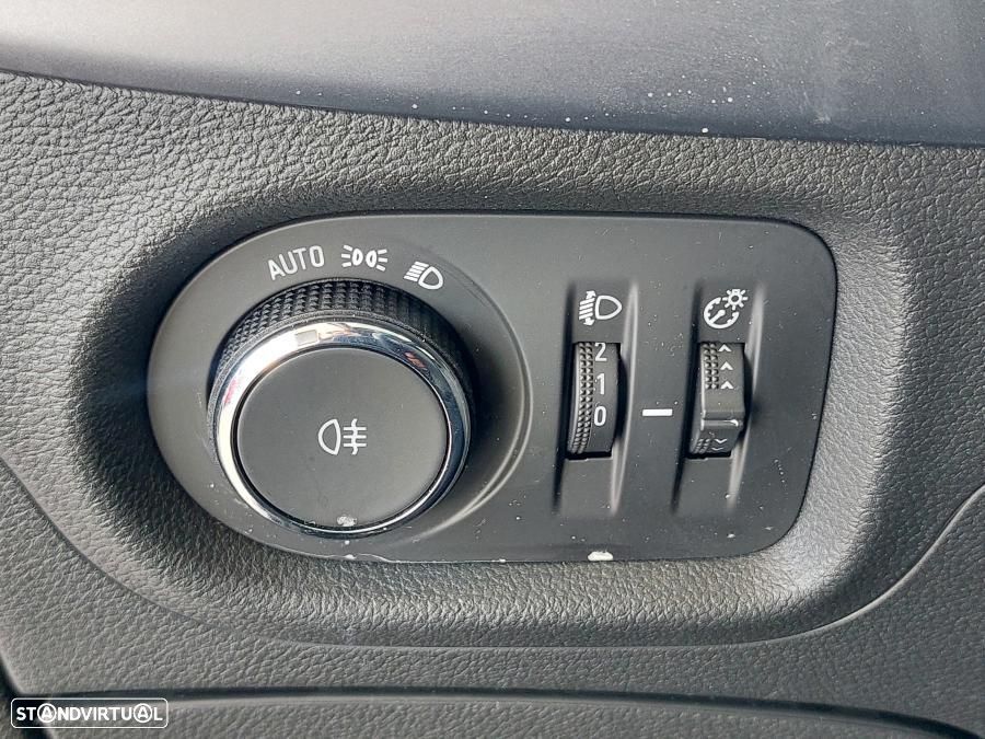 Opel Astra Sports Tourer 1.5 D Business Edition S/S - 13