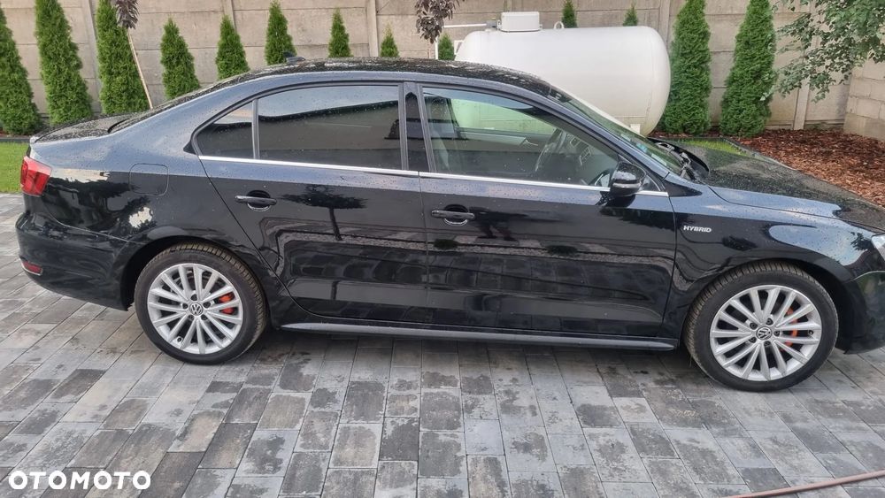 Volkswagen Jetta - 8