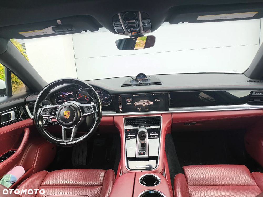 Porsche Panamera Standard - 16