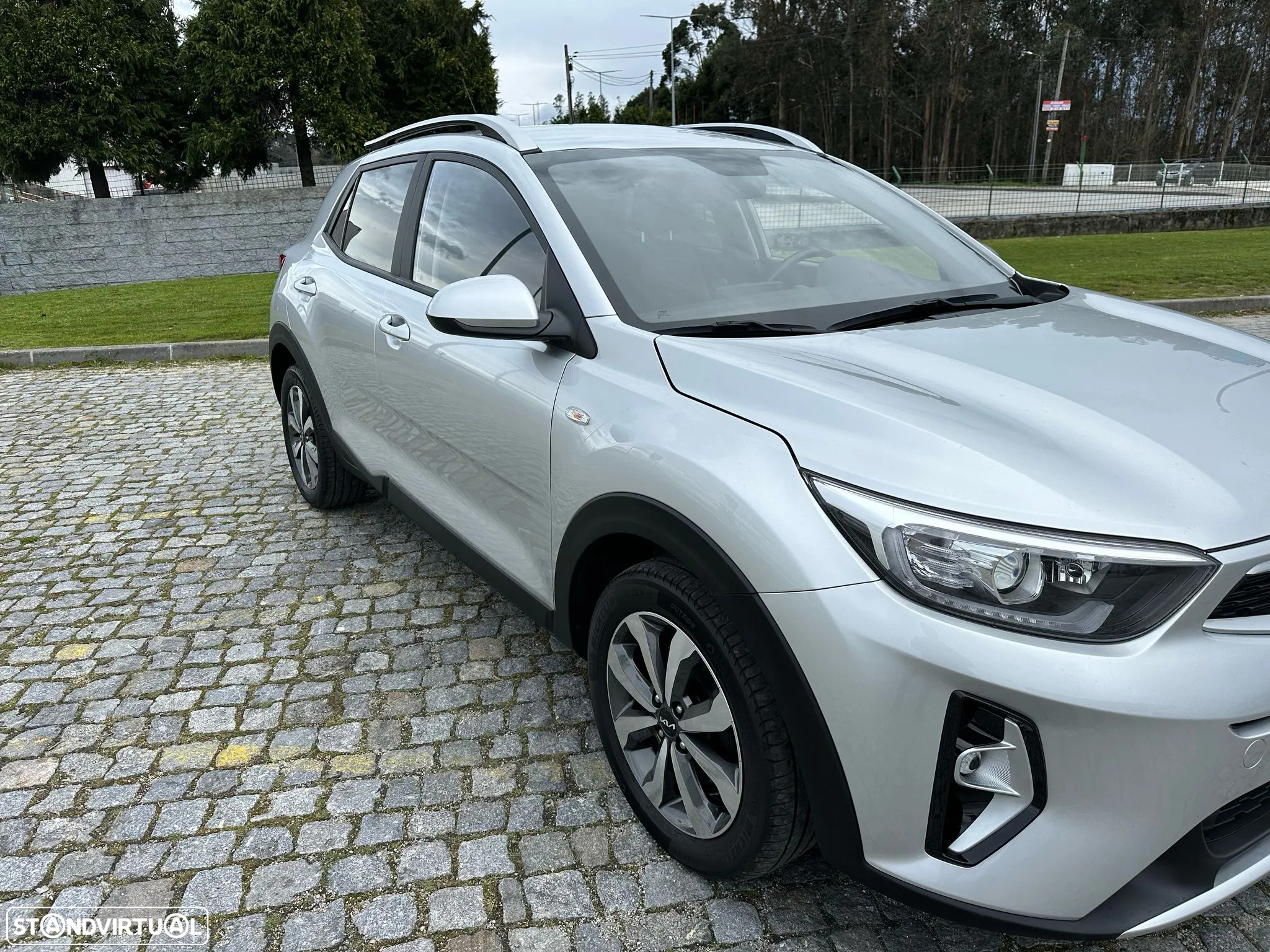 Kia Stonic 1.2 Dynamic - 4