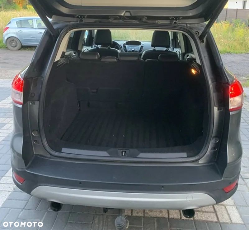 Ford Kuga 2.0 TDCi 4WD Titanium - 4