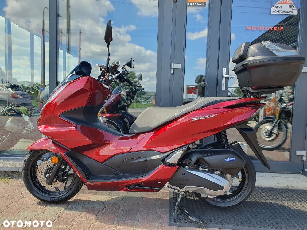 Honda PCX - 1