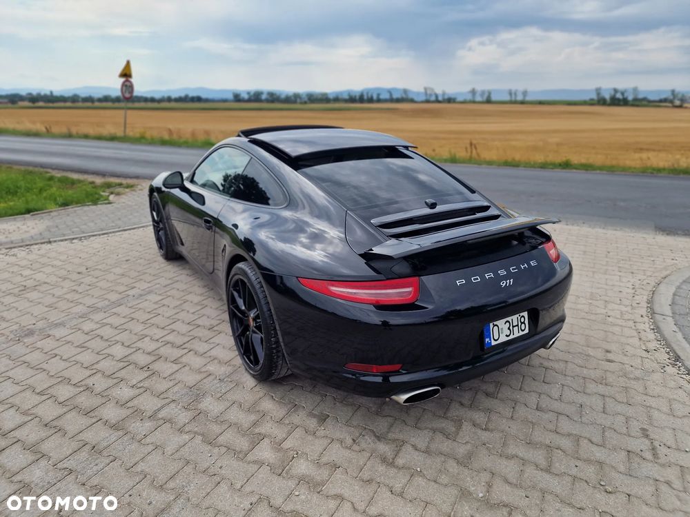 Porsche 911 Carrera Black Edition PDK - 15