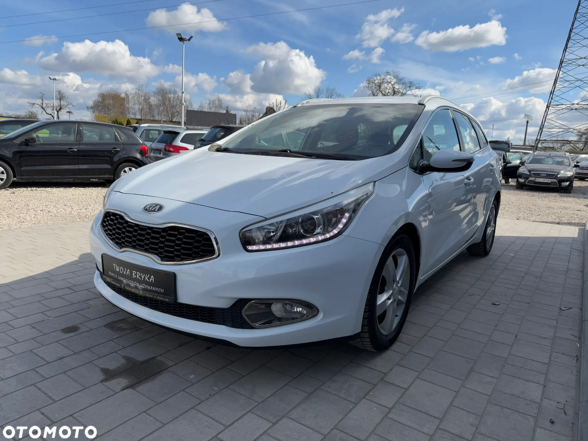 Kia Ceed 1.6 GDI ISG Spirit - 14