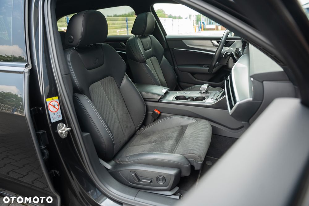 Audi A6 Avant 50 TFSI e quattro S tronic design - 26