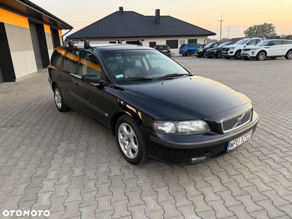 Volvo V70 2.4 D Momentum - 18