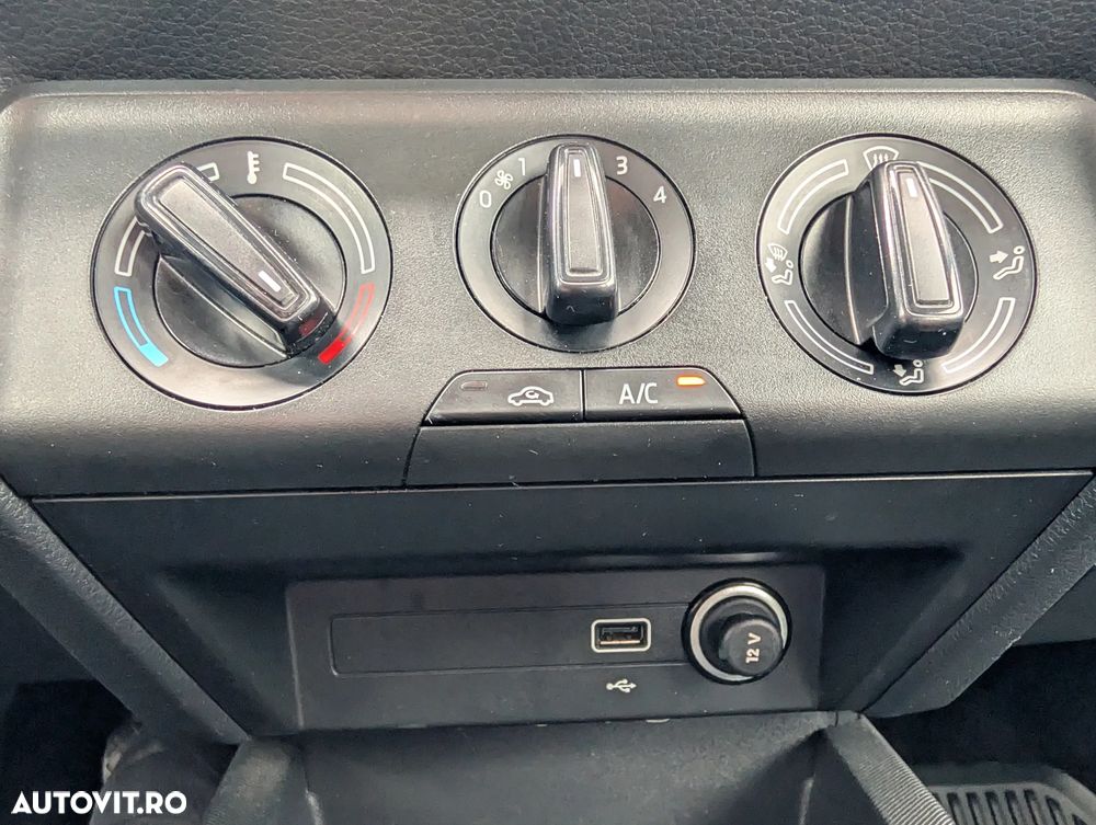 Skoda Fabia 1.0 TSI 95 CP Ambition - 24