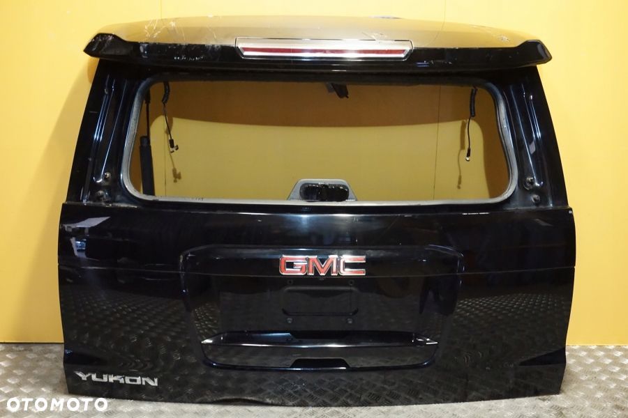 GMC YUKON 2015 - 2020 Klapa Tylna Bagażnika Spoiler Tył USA - 1
