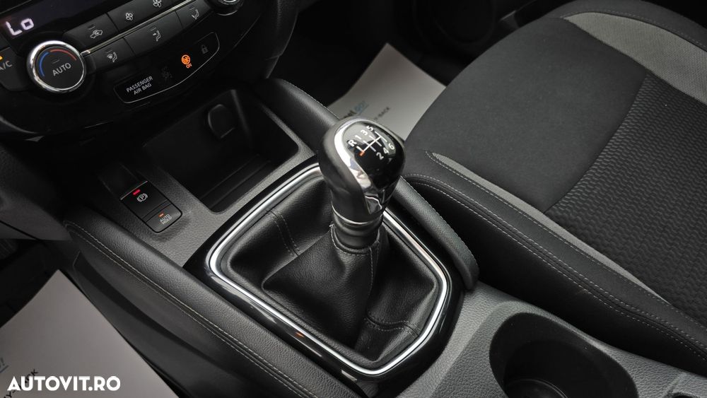 Nissan Qashqai - 17