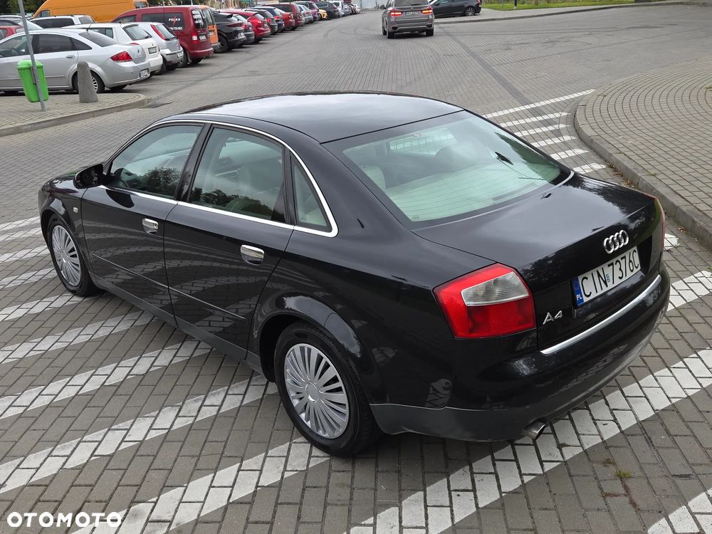 Audi A4 - 9