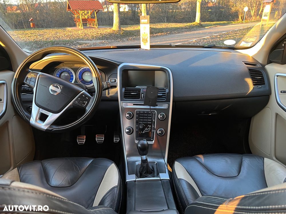 Volvo XC 60 D4 Start-Stop Rdesign - 14