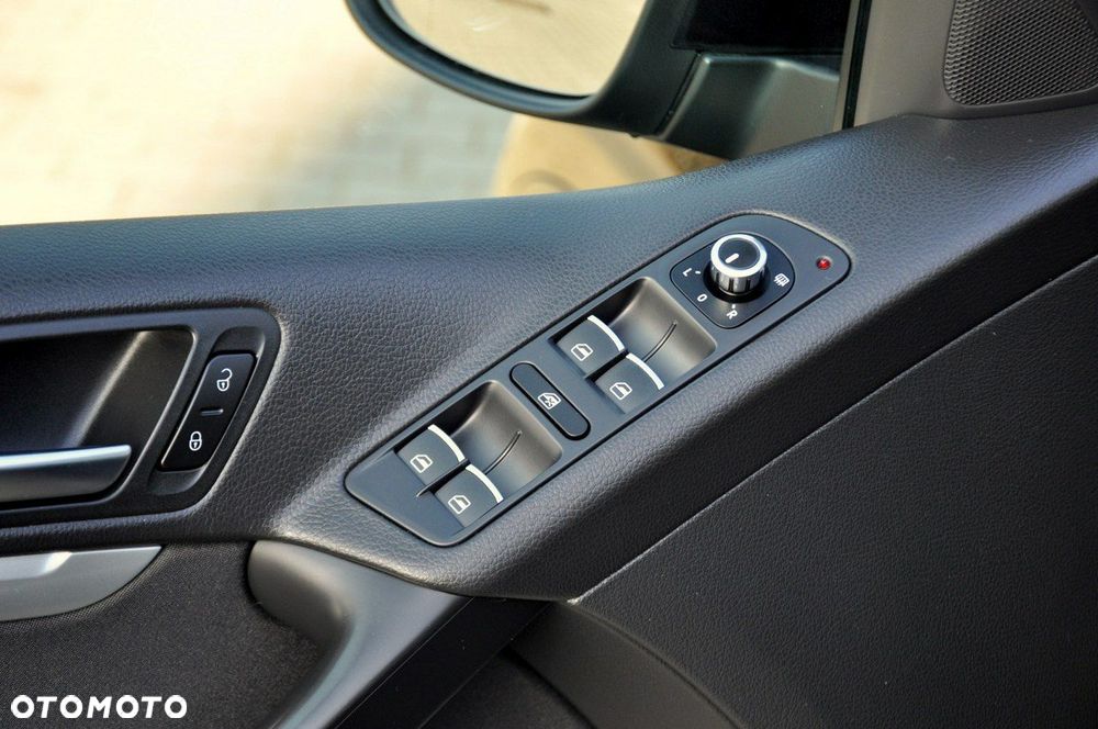 Volkswagen Tiguan - 37