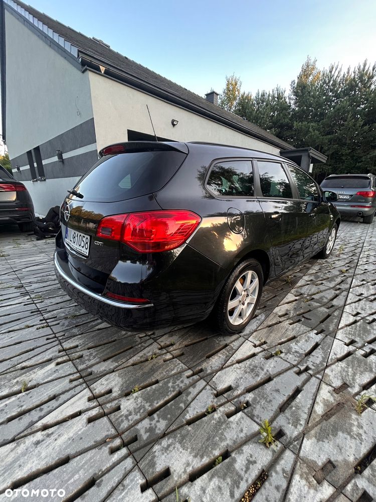 Opel Astra 1.7 CDTI - 12