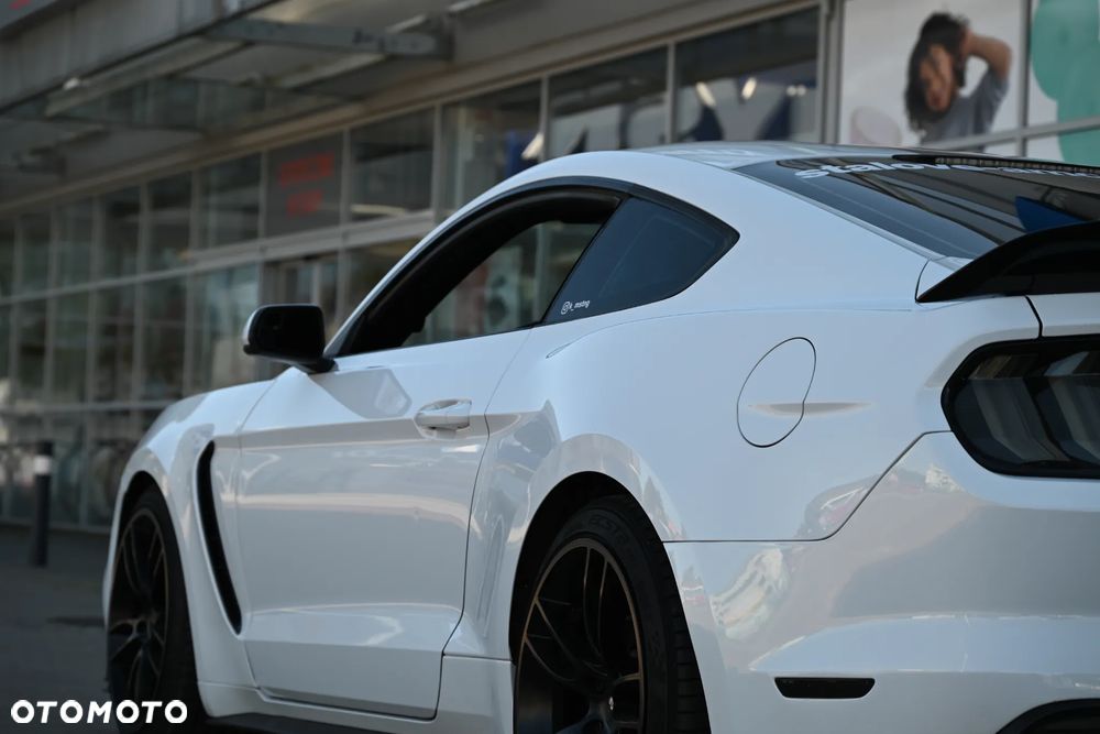 Ford Mustang Fastback 5.0 Ti-VCT V8 GT - 14