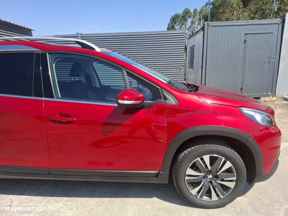 Peugeot 2008 1.6 BlueHDi Allure - 9