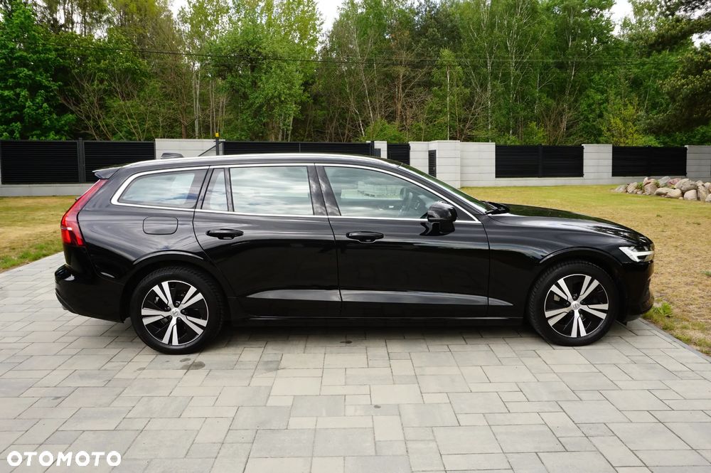 Volvo V60 B4 D Momentum Pro - 17