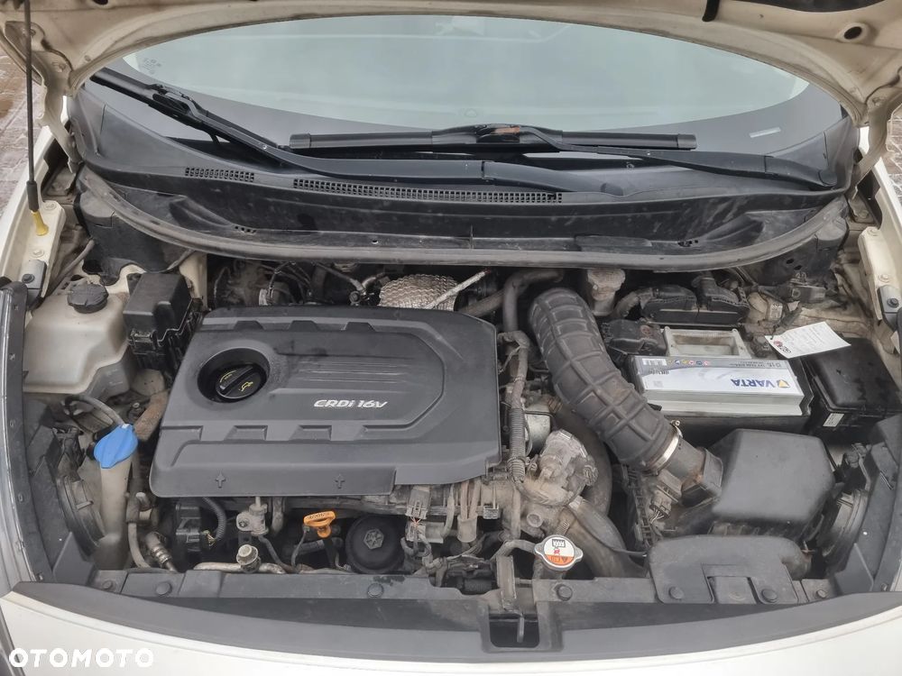 Kia Rio 1.4 crdi M - 8