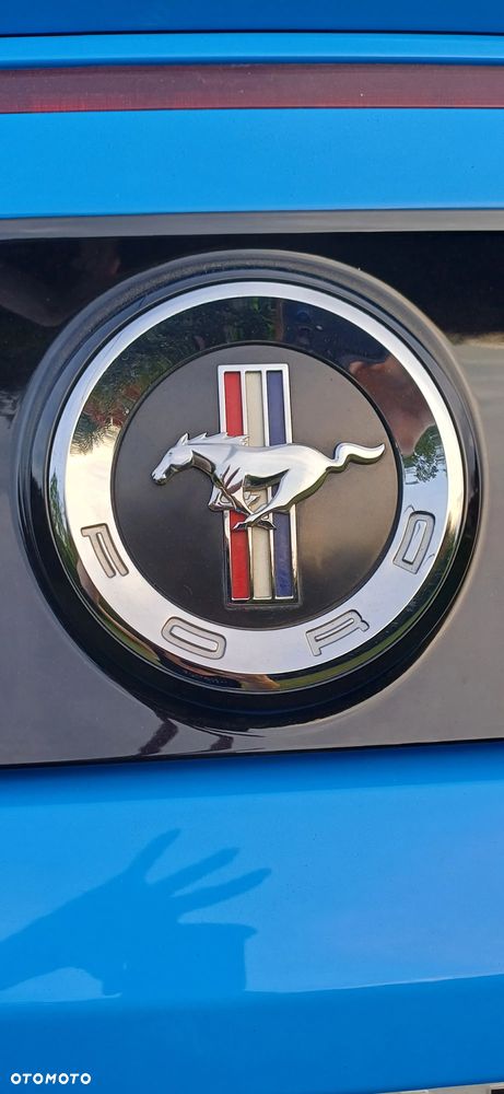 Ford Mustang 3.7 V6 - 8