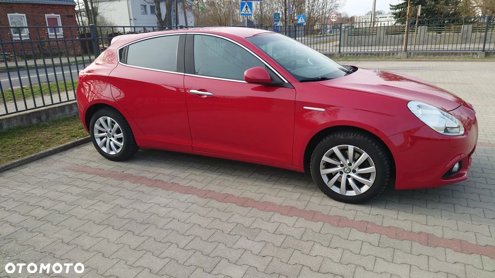 Alfa Romeo Giulietta 2.0 JTDM 16V Super - 3