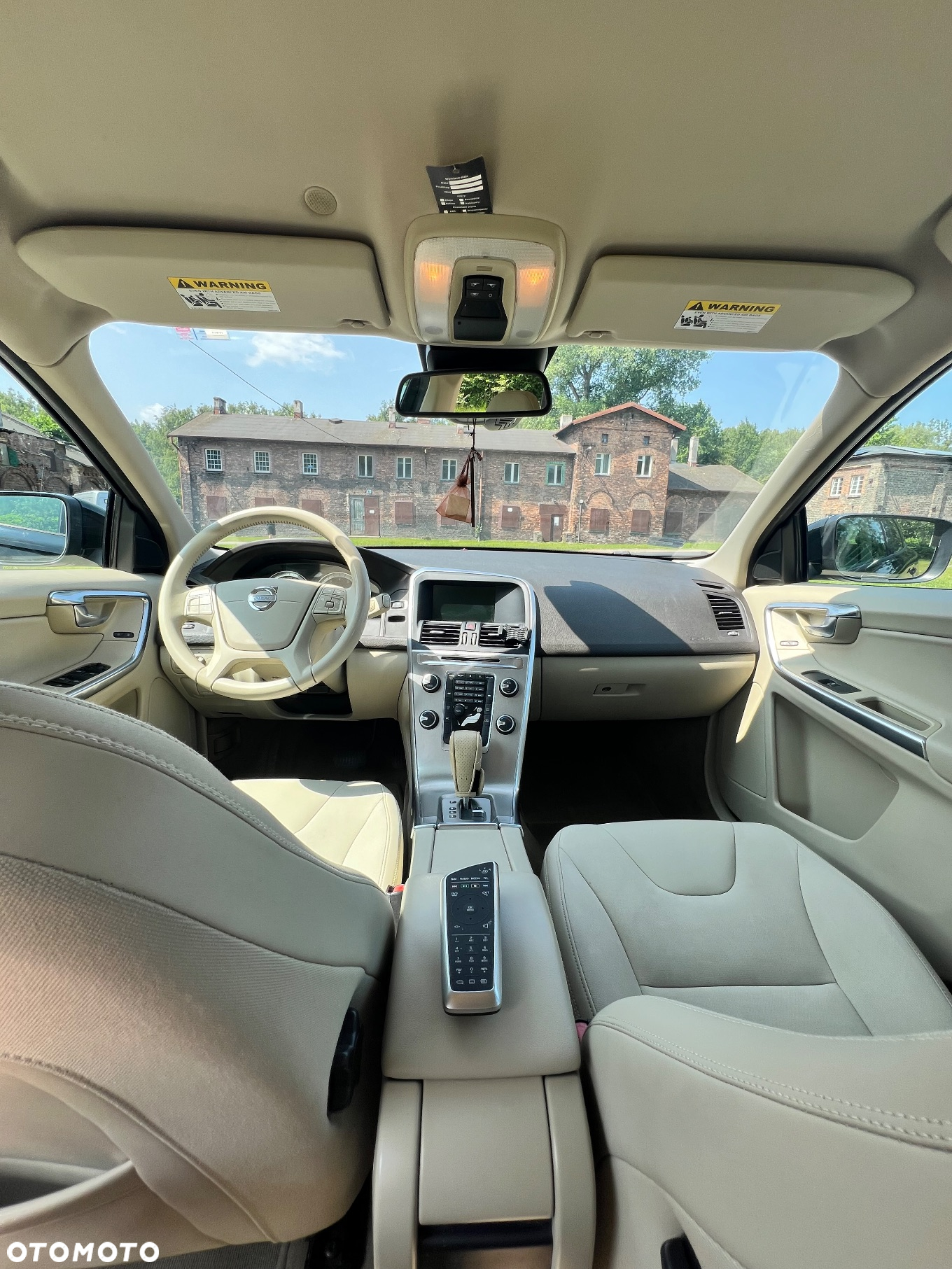 Volvo XC 60 - 24