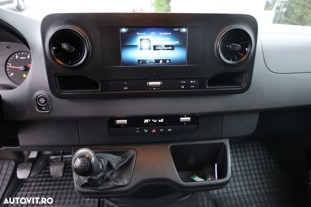 Mercedes-Benz Sprinter L2H2 - 17