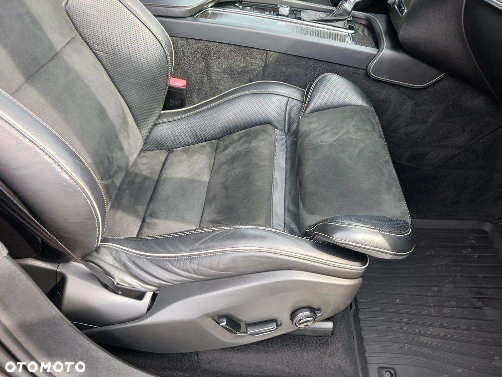Volvo XC 90 T6 AWD R-Design 7os - 23