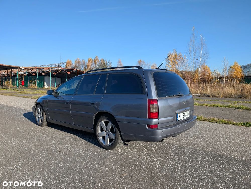 Opel Omega - 16