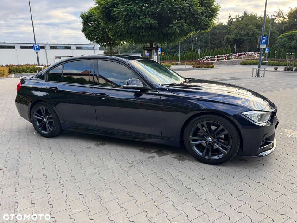 BMW Seria 3 328i Touring Sport Line - 6