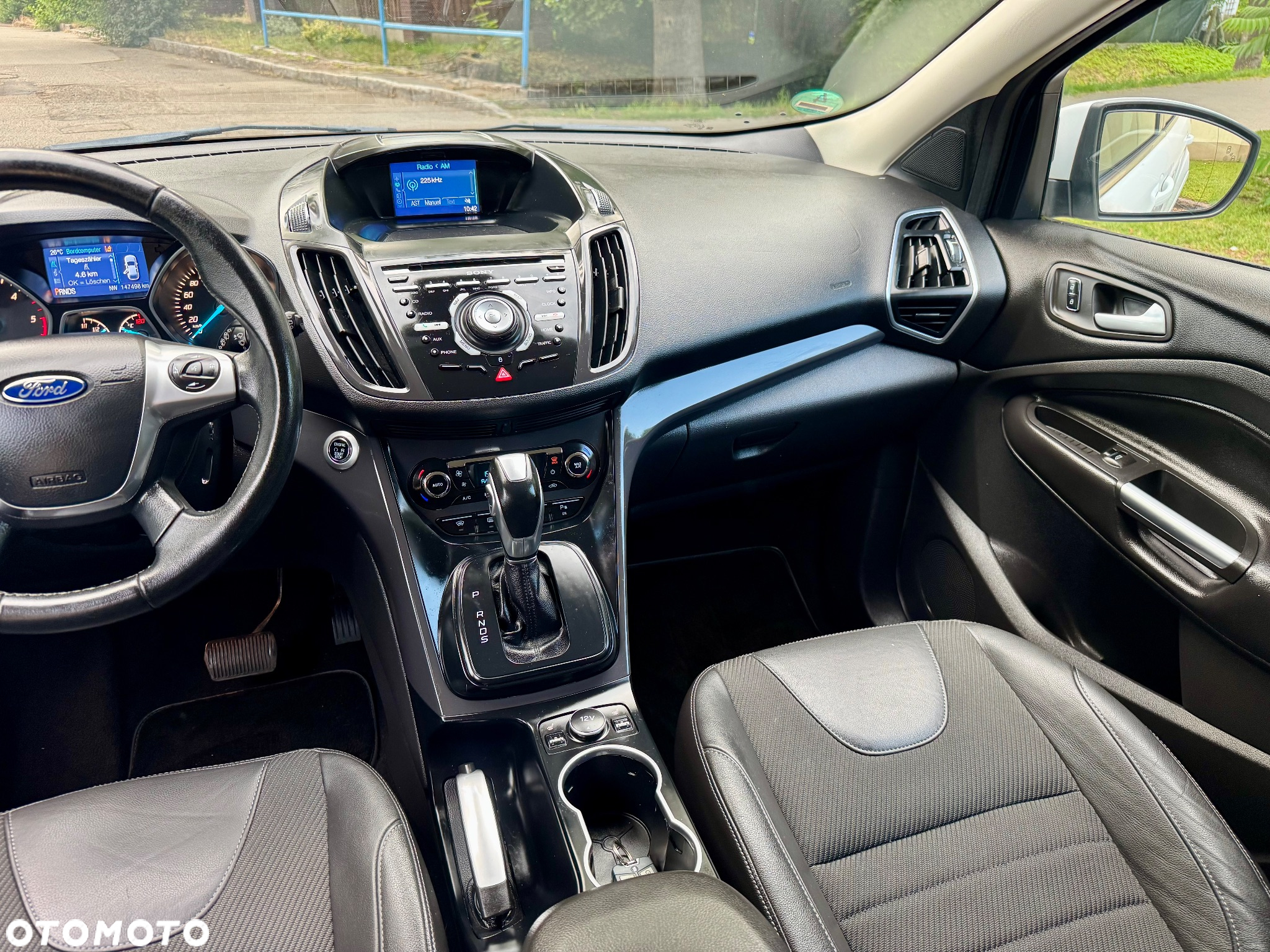 Ford Kuga - 12