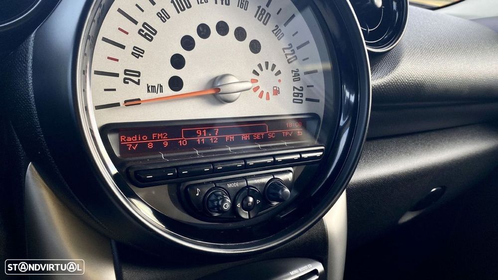 MINI Paceman Cooper D - 24