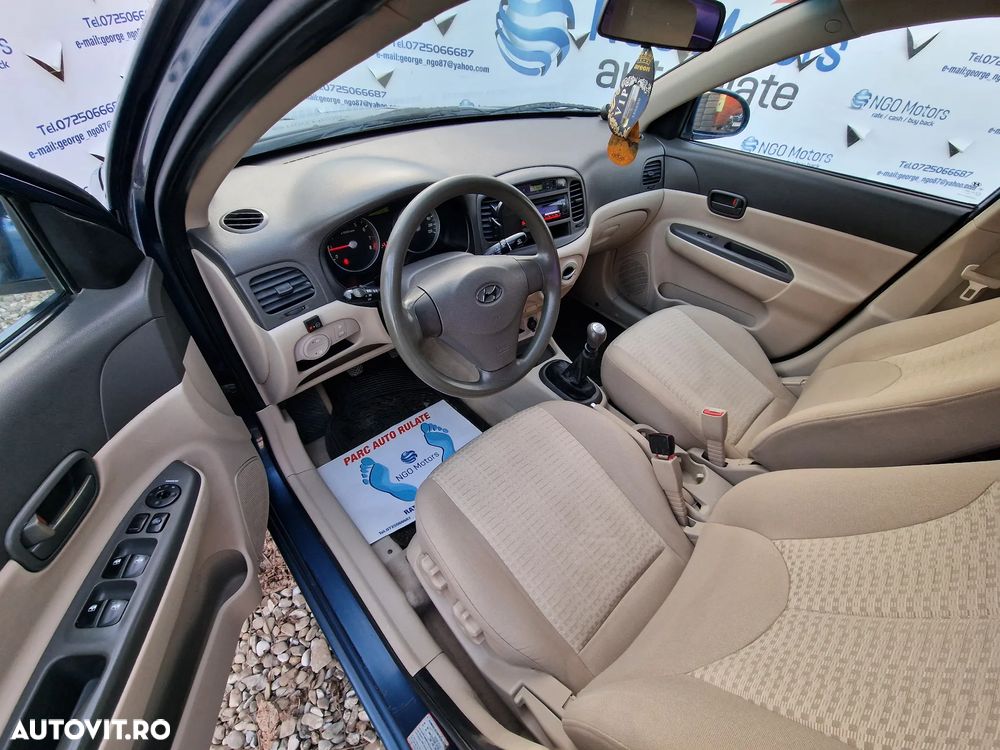 Hyundai Accent MC 1.6 DOHC 4DR GLS PREMIUM - 16