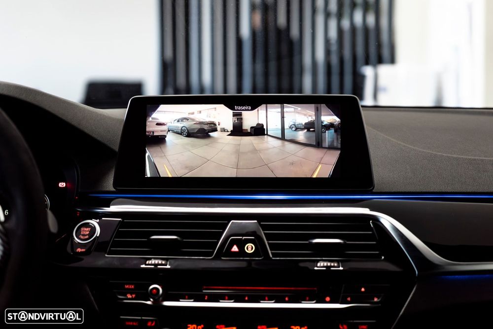 BMW 520 d Pack M Auto - 29