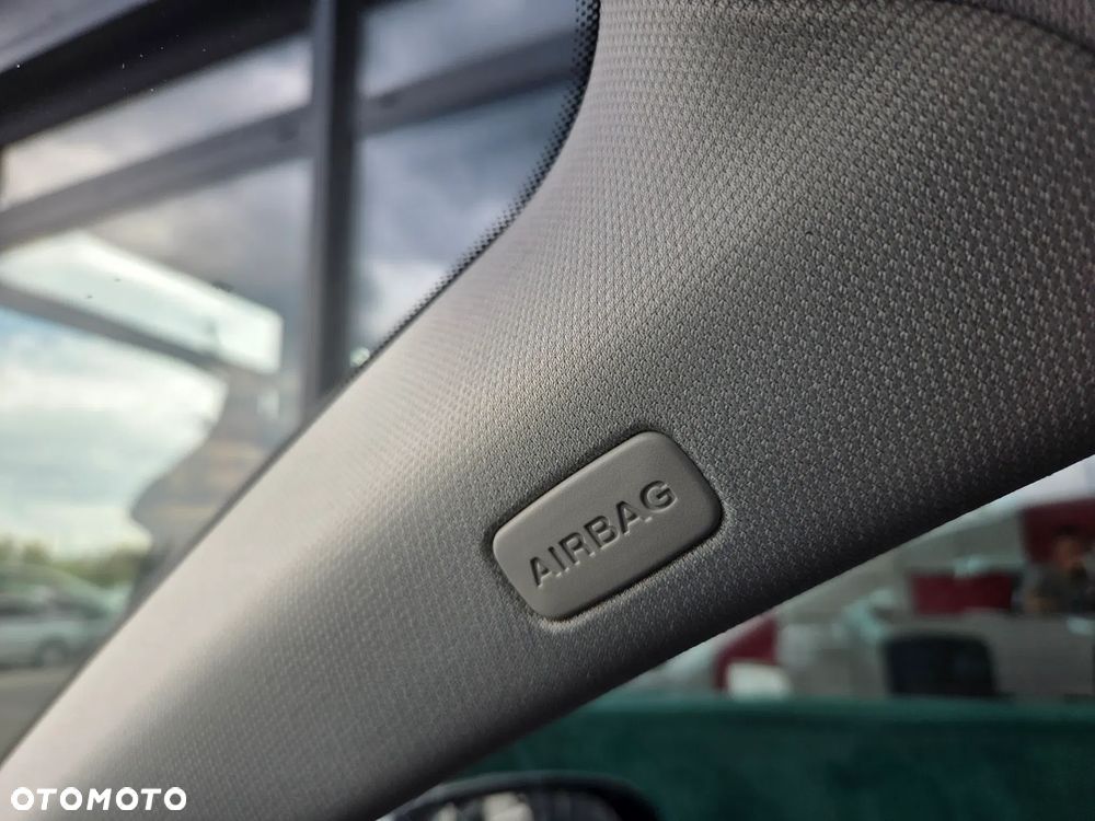 Audi A4 Avant 2.0 TDI DPF Ambition - 30