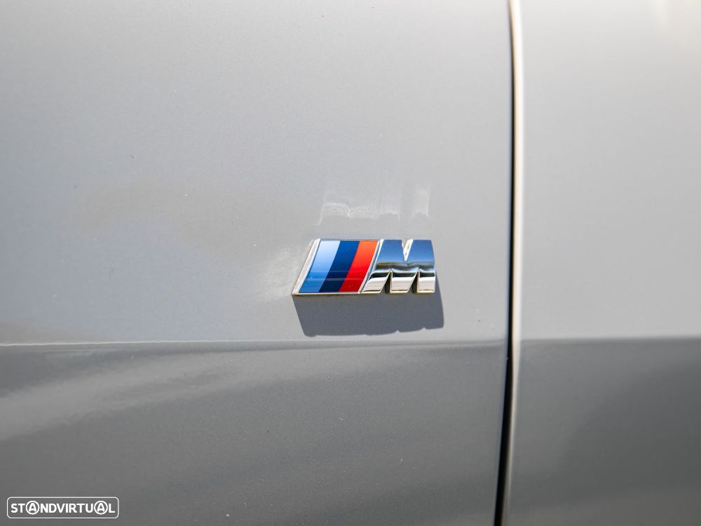 BMW i4 eDrive40 Pack Desportivo M - 18