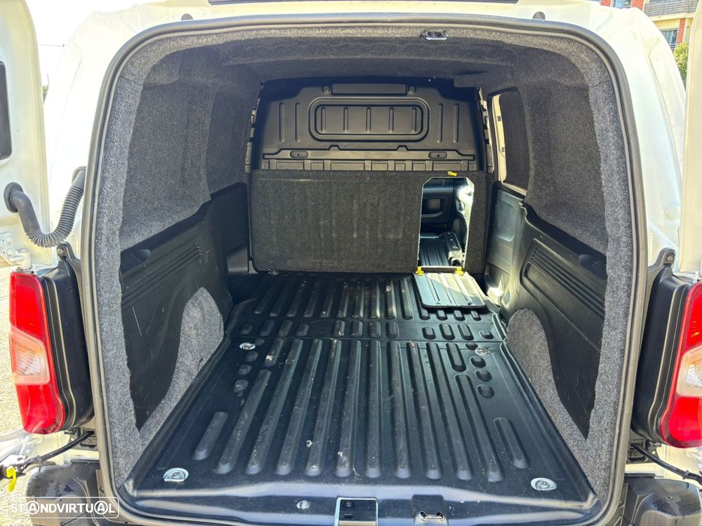 Opel Combo 1.5 102cv 3 LUG - AC - IVA DEDUTÍVEL - 16