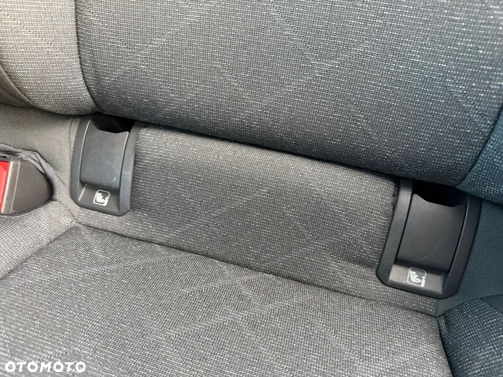 Volkswagen Golf - 26