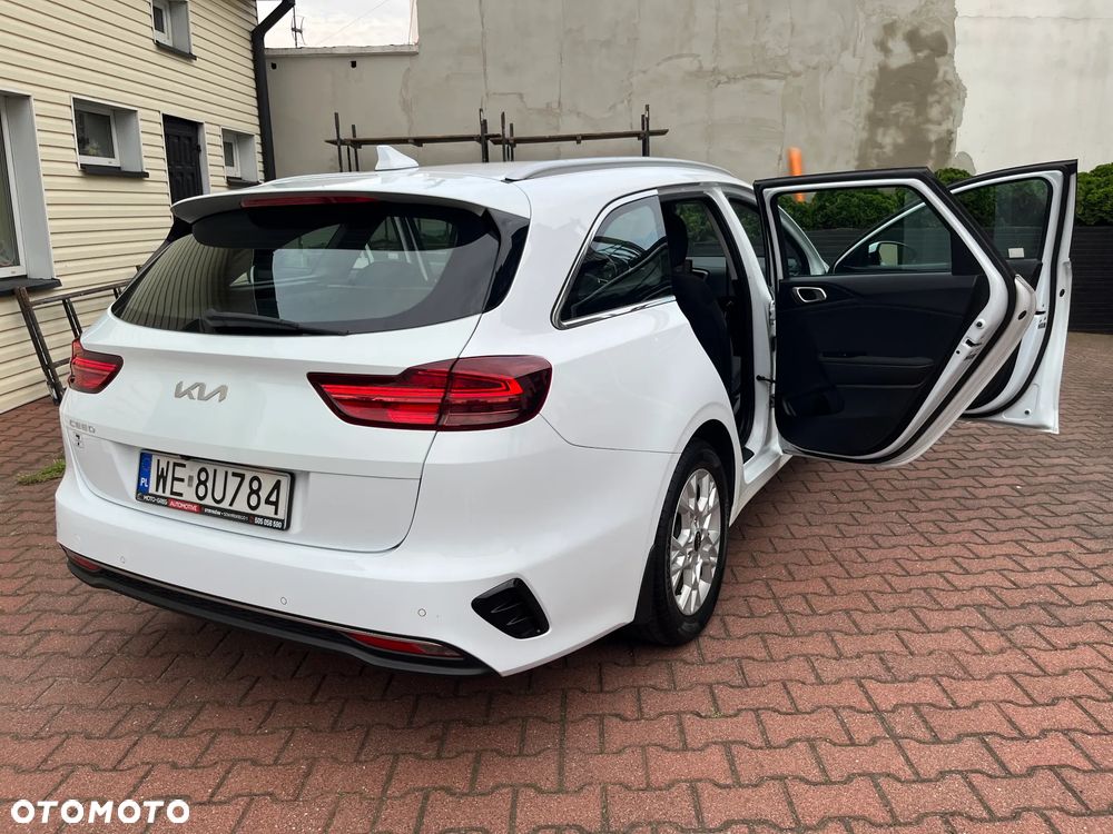 Kia Ceed 1.5 T-GDI M - 30