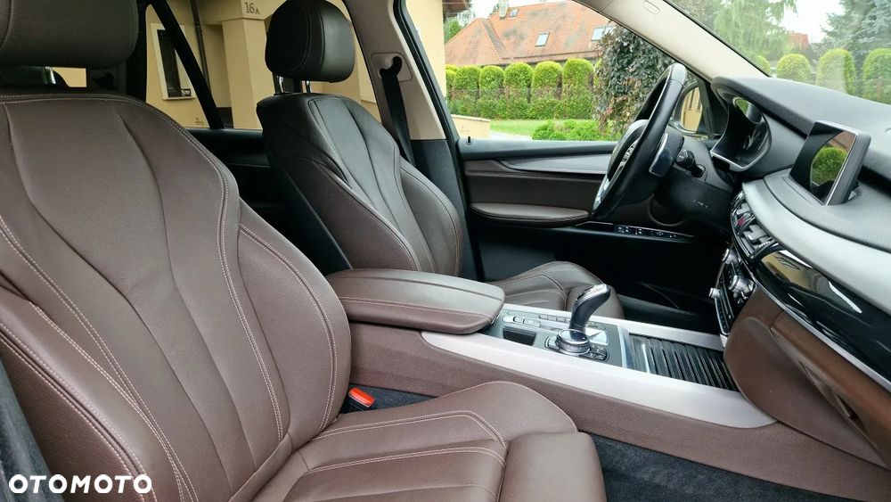 BMW X5 xDrive25d - 16
