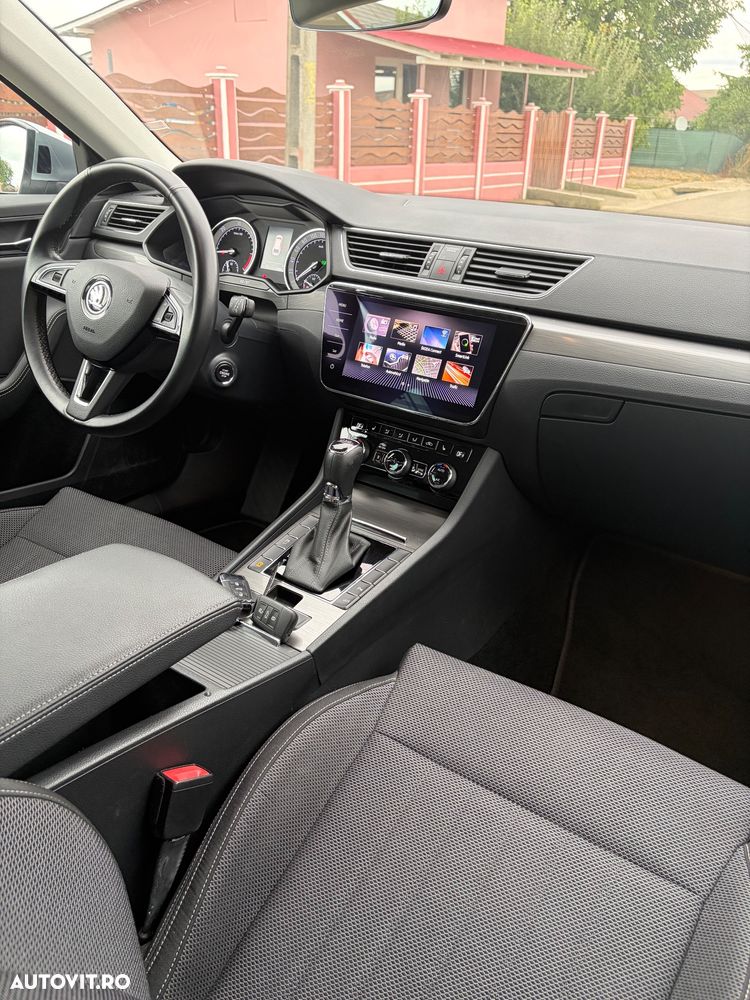 Skoda Superb 2.0 TDI DSG Style - 7