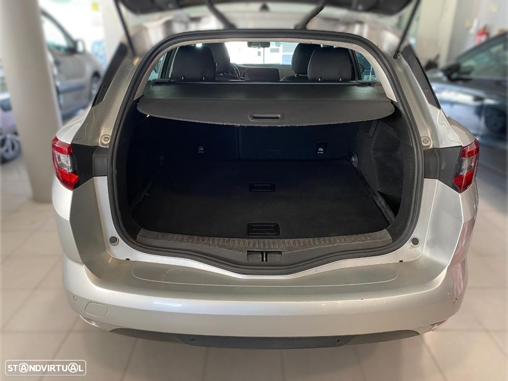 Renault Mégane Sport Tourer ENERGY dCi 110 EDC BUSINESS - 16