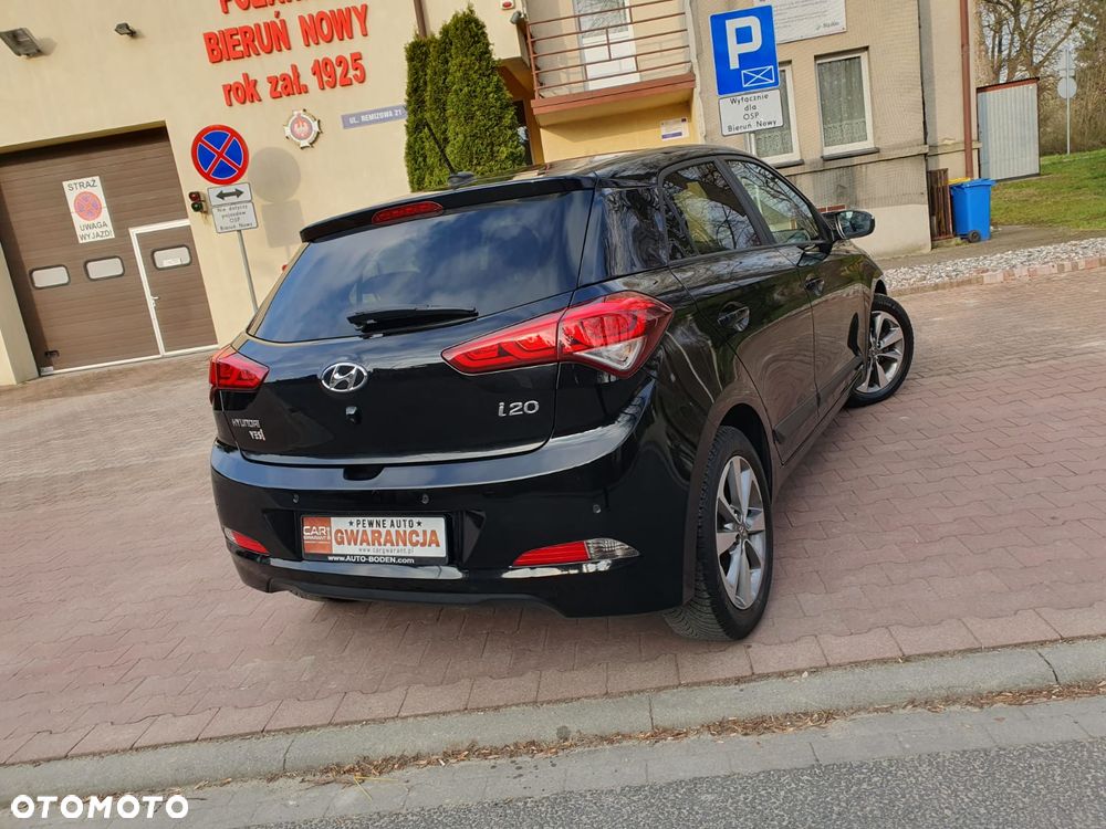 Hyundai i20 blue 1.2 YES!+ - 22