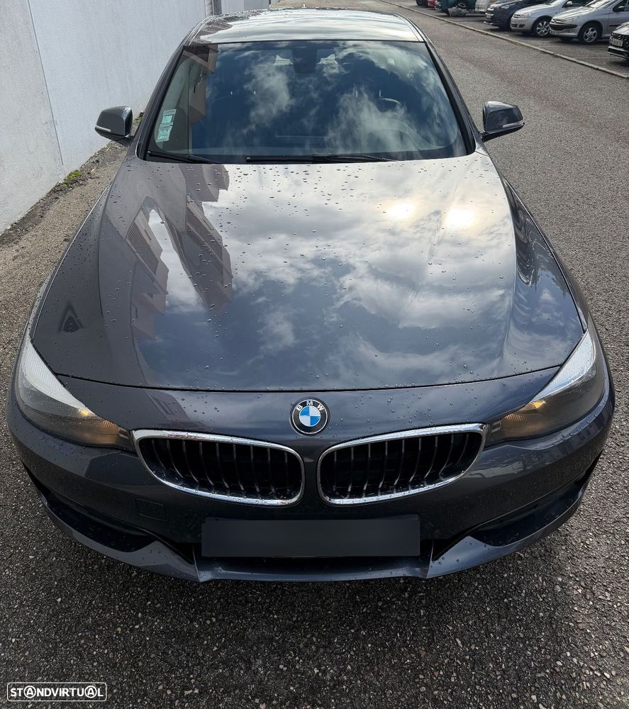 BMW 318 Gran Turismo d Sport Line - 7